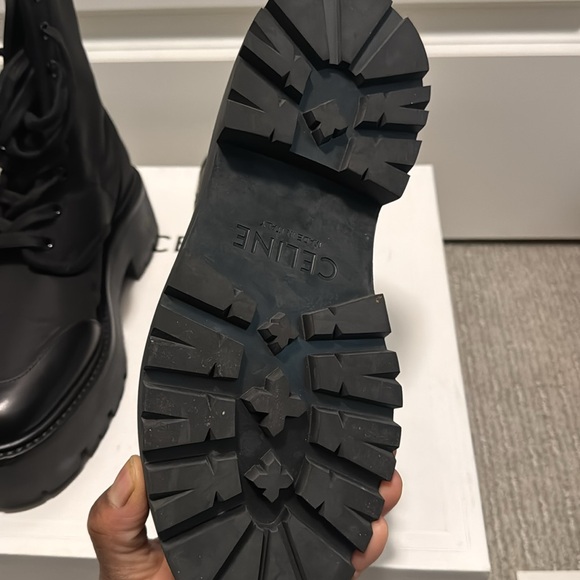 Celine Bulky lace-up boots - Picture 6 of 6